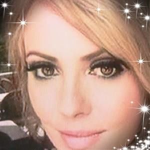 Meet your Posher, Marina